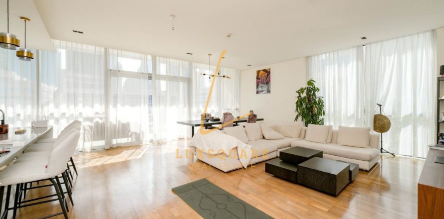 Appartement de 3 chambres à Al Wasl, UAE No. 140868