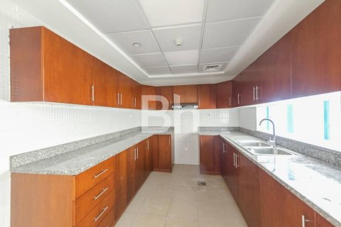 2 bedrooms Apartment in Jumeirah Lake Towers, UAE No. 64183 4