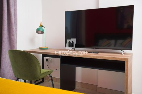 2 bedrooms Apartment in Dubai Production City (IMPZ), UAE No. 171619 15