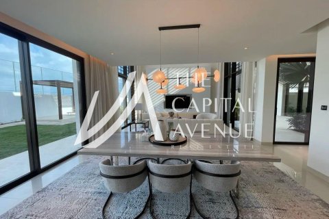Villa de 4 dormitorios en  Saadiyat Island, UAE No. 208936 4
