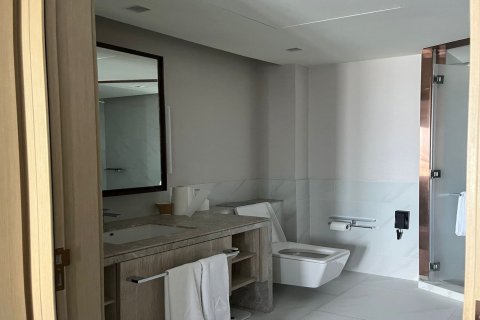 1 bedroom Apartment in Al Wasl, UAE No. 183252 11