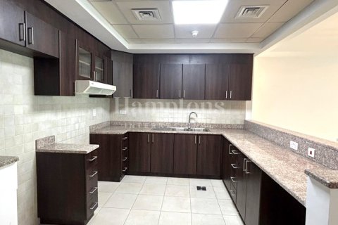 Apartment de 2 dormitorios en Marasi Business Bay, UAE No. 72654 7
