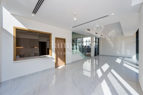 Villa de 4 dormitorios en Murooj Al Furjan, UAE No. 72656 6