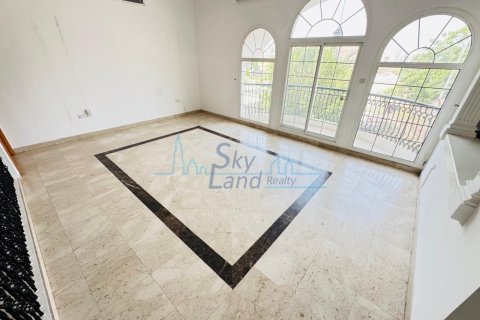 Villa de 5 dormitorios  No. 106971 19
