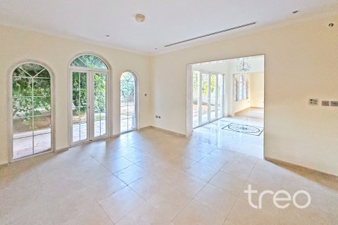 3 bedrooms Villa in Legacy, UAE No. 173916 7