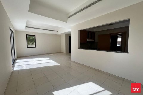 4 bedrooms Villa in Reem, UAE No. 117786
