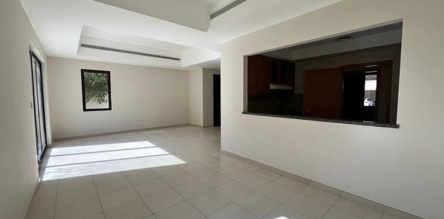4 bedrooms Villa in Reem, UAE No. 117786