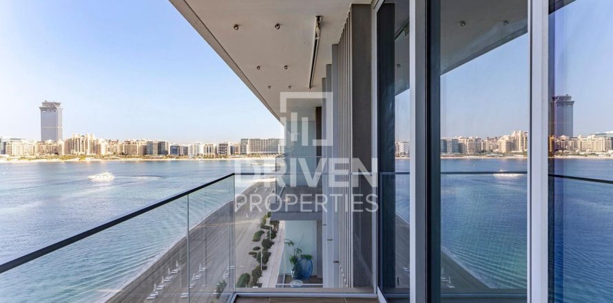 2 bedrooms Apartment in EMAAR Beachfront, UAE No. 138864