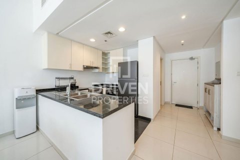Квартира с 2 спальнями в DAMAC Hills (Akoya by DAMAC), ОАЭ №190483 5