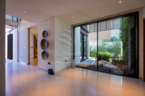 Villa de 5 chambres à Abu Dhabi, UAE No. 150059 6