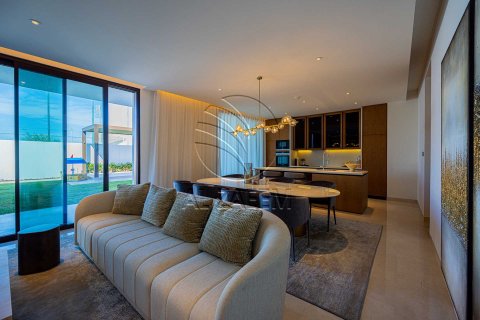 Villa de 5 chambres à Abu Dhabi, UAE No. 150059 4
