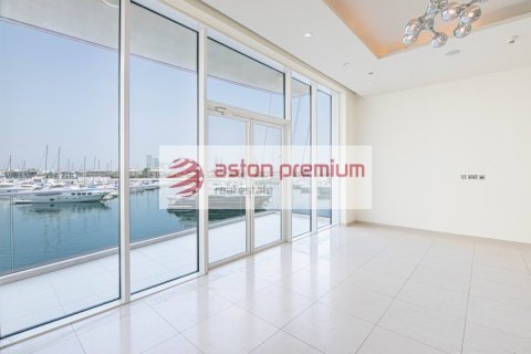 Apartment de 2 dormitorios en Palm Jumeirah, UAE No. 104276 7