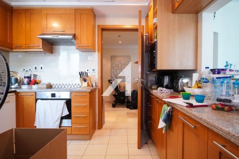 Apartment de 2 dormitorios en Dubai Marina, UAE No. 104261 10