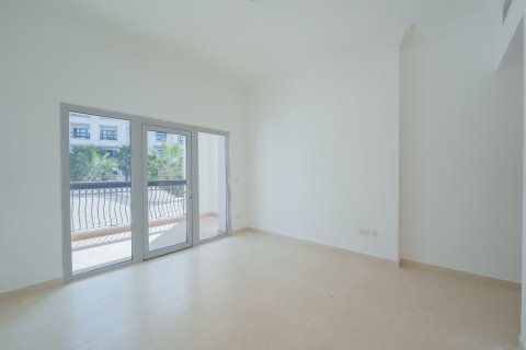 2 bedrooms Apartment on the Yas Island, UAE No. 195008 5