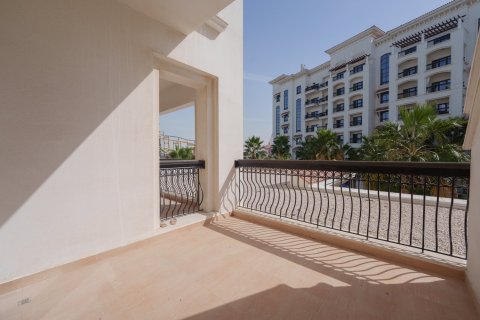 2 bedrooms Apartment on the Yas Island, UAE No. 195008 6