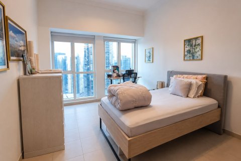 2 bedrooms Apartment in Business Bay, UAE No. 195007 3