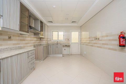 5 bedrooms Villa No. 131199 4