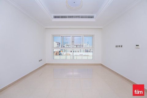 5 bedrooms Villa No. 131199 12