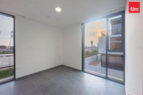 4 غرف نوم فيلا  رقم 131202 29