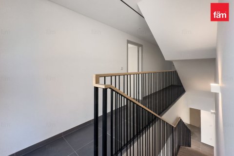 4 غرف نوم فيلا  رقم 131202 9