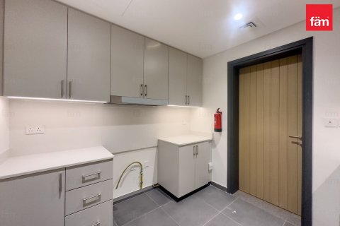 4 غرف نوم فيلا  رقم 131202 8