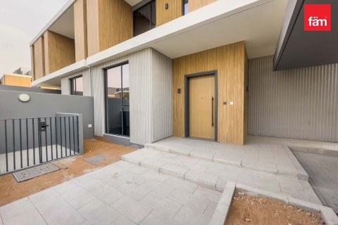 4 غرف نوم فيلا  رقم 131202 23