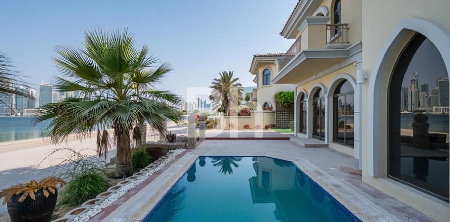 Villa de 4 dormitorios  No. 113378