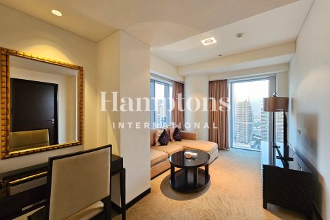 Apartment de 1 dormitorio en The Address Dubai Marina, UAE No. 160209 8