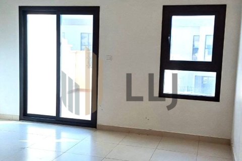Villa de 3 chambres à Abu Dhabi, UAE No. 101989 11