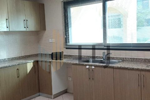 Villa de 3 chambres à Abu Dhabi, UAE No. 101989 14