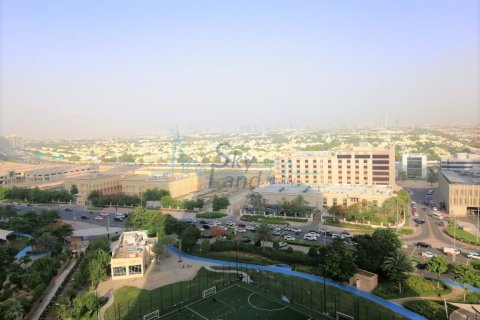 2 bedrooms Apartment in Jumeirah Lake Towers, UAE No. 105129 7
