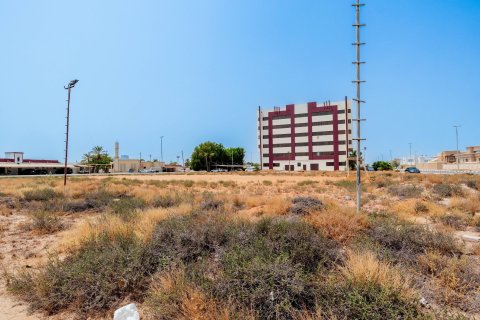 Land de 1347m²  No. 124490 6