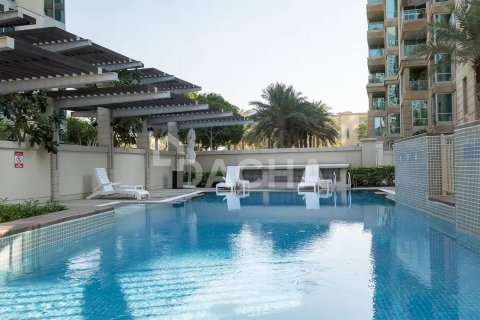 Apartment de 1 dormitorio en Emaar 6 Towers, UAE No. 162132 6