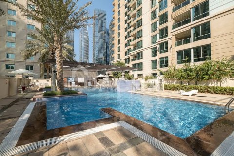 Apartment de 1 dormitorio en Emaar 6 Towers, UAE No. 162132 5