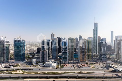 Квартира с 4 спальнями в West Avenue Tower, ОАЭ №162130 5