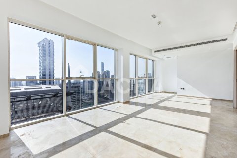 Квартира с 4 спальнями в West Avenue Tower, ОАЭ №162130 16
