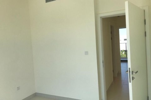 Вилла с 3 спальнями в EMAAR South, ОАЭ №137540 15