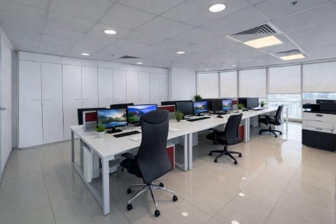 Офис с 4 спальнями в Джумейра Лейк Тауэрс, ОАЭ №137542 3