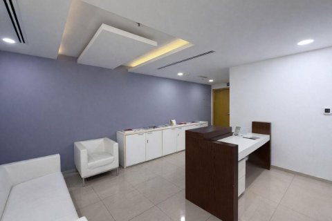 Офис с 4 спальнями в Джумейра Лейк Тауэрс, ОАЭ №137542 7