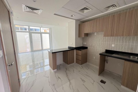 Квартира с 3 спальнями в DAMAC Hills (Akoya by DAMAC), ОАЭ №137539 6