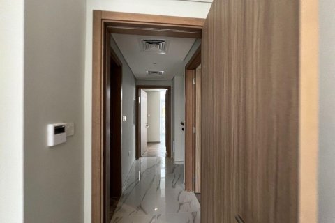 Квартира с 3 спальнями в DAMAC Hills (Akoya by DAMAC), ОАЭ №137539 14