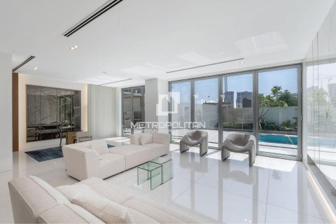 Villa de 4 dormitorios No. 128637 3