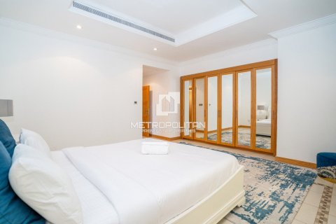 4 غرف نوم فيلا  رقم 128641 13