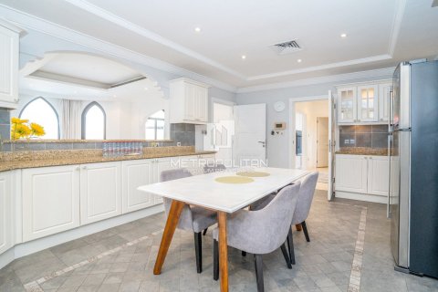 4 غرف نوم فيلا  رقم 128641 7