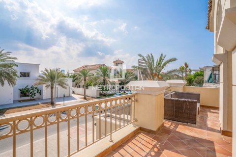 4 غرف نوم فيلا  رقم 128641 11