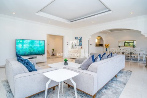 4 غرف نوم فيلا  رقم 128641 4