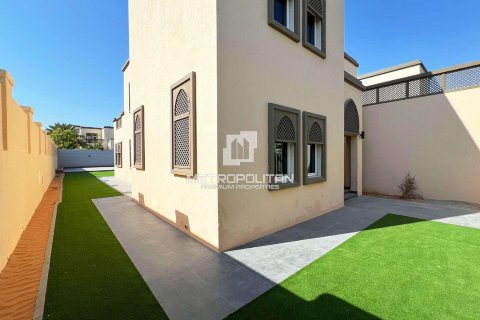 5 bedrooms Villa No. 128638 14