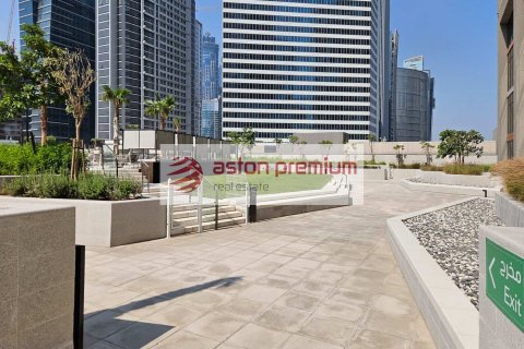 Studio Apartment in Business Bay, UAE No. 202997 16