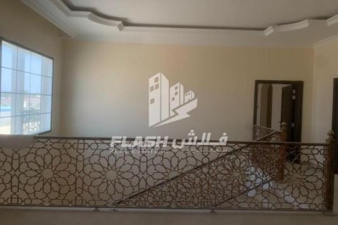 Вилла с 7 спальнями  №124524 14