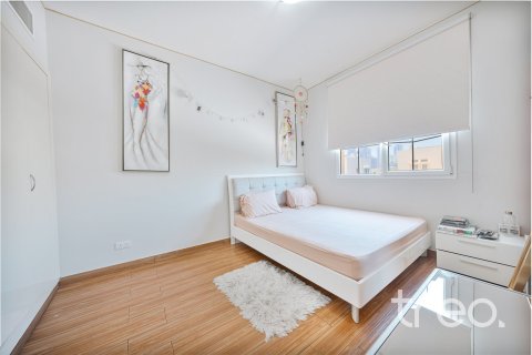 3 bedrooms Villa in The Lakes, UAE No. 188014 11